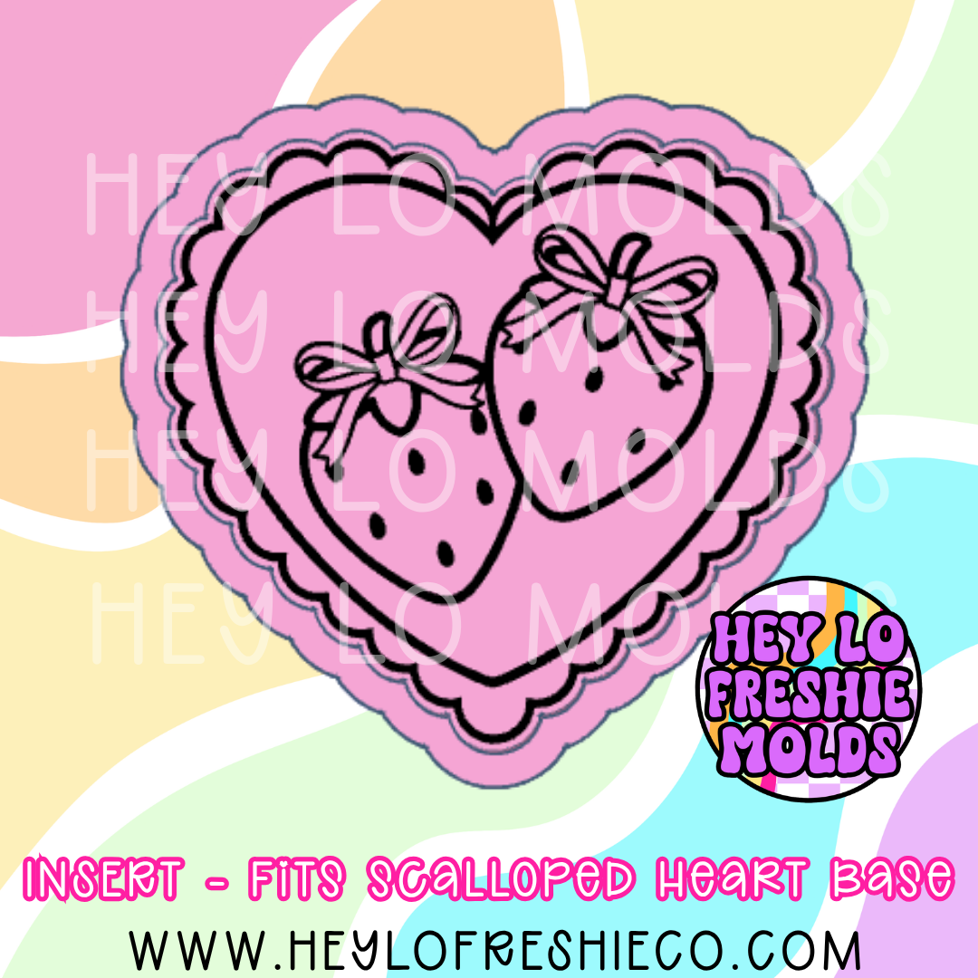 Scalloped Heart Insert - Strawberries