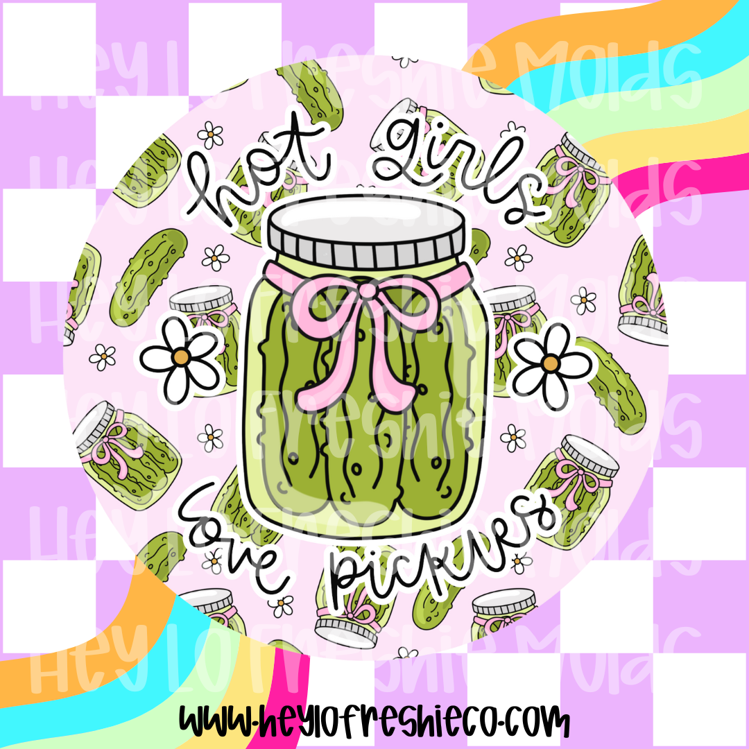 Round Cardstock 094 | Hot Girls Love Pickles