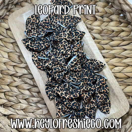 Freshie Bow: Leopard Print